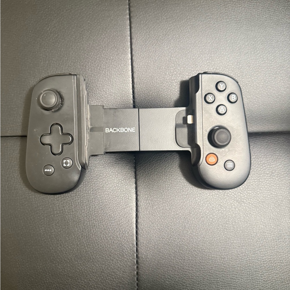 Backbone One Controller for IPhone Lightning Connection
